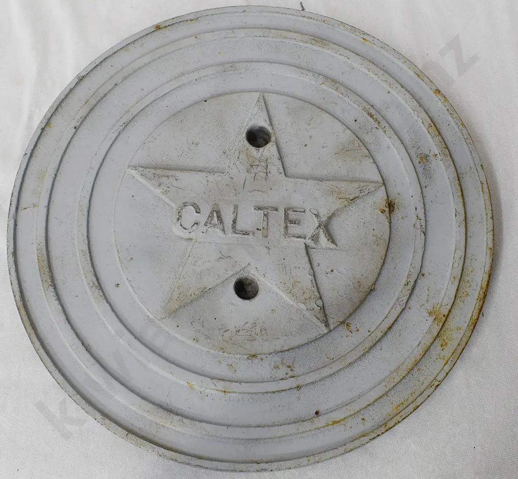 CALTEX TOBY FORECOURT COVER PLATE Image 1++