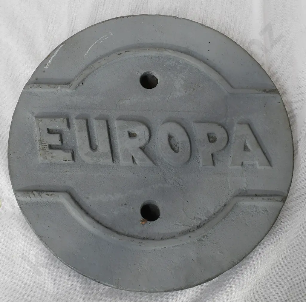 EUROPA TOBY FORECOURT COVER PLATE Image 1++