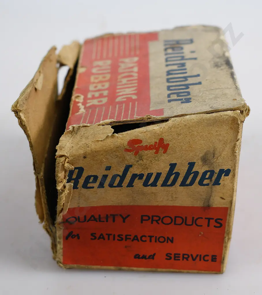 ROMAC CURE - C - CURE TYRE PATCH TIN & SPEAKER MATCH PATCH PACKET Image 1++