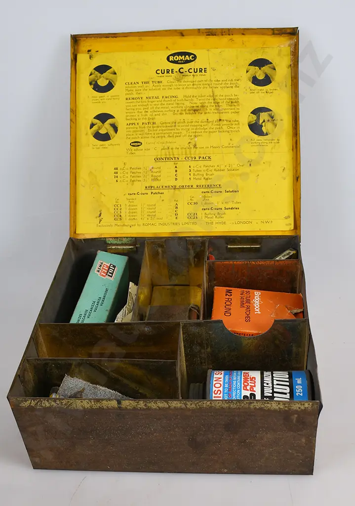 ROMAC CURE - C - CURE TYRE PATCH TIN & SPEAKER MATCH PATCH PACKET Image 1++