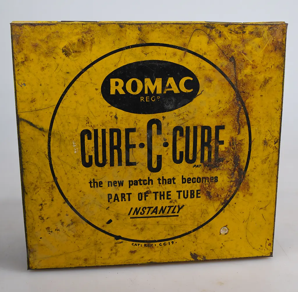 ROMAC CURE - C - CURE TYRE PATCH TIN & SPEAKER MATCH PATCH PACKET Image 1++