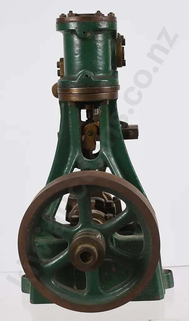 STUART VERTICAL MODEL STEAM ENGINE Image 1++