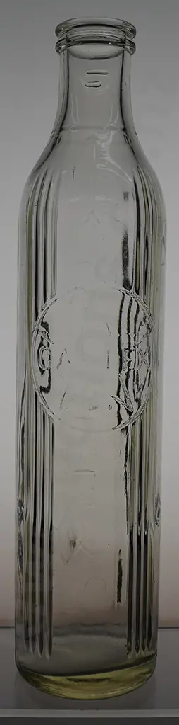 CALTEX QUART OIL BOTTLE Image 1++