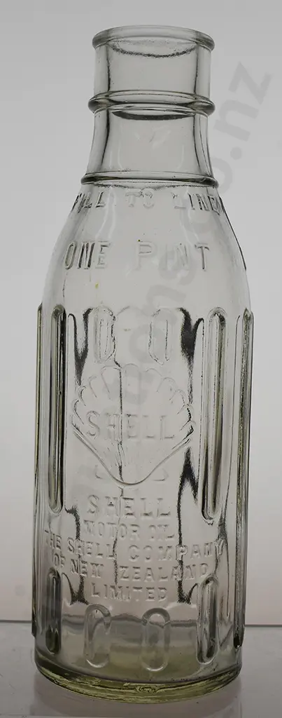 SHELL PINT OIL BOTTLE Image 1++