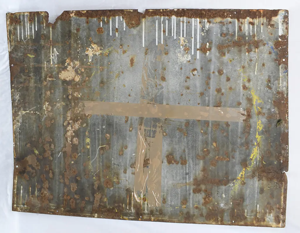 BLUE BELL TOBACCO ENAMEL SIGN Image 1++