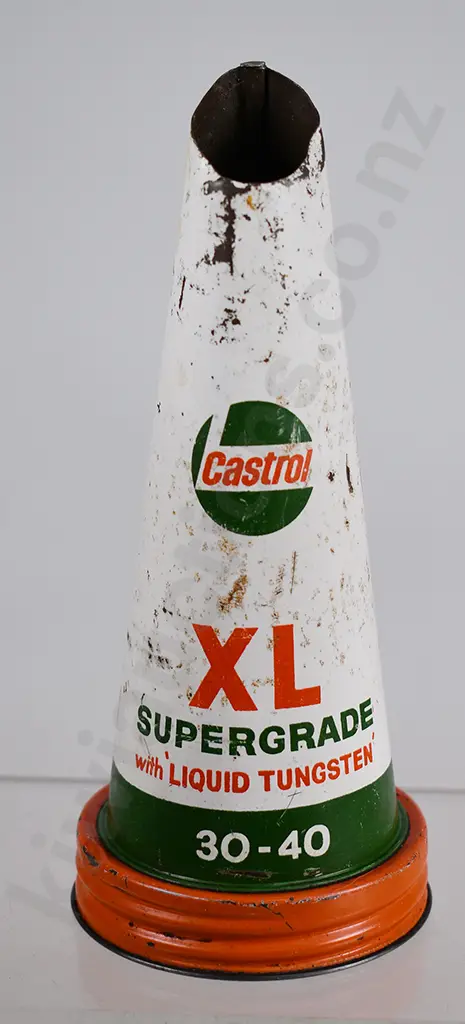 CASTROL XL SUPERGRADE 30-40 PRESSED TIN, BOTTLE POURER Image 1++
