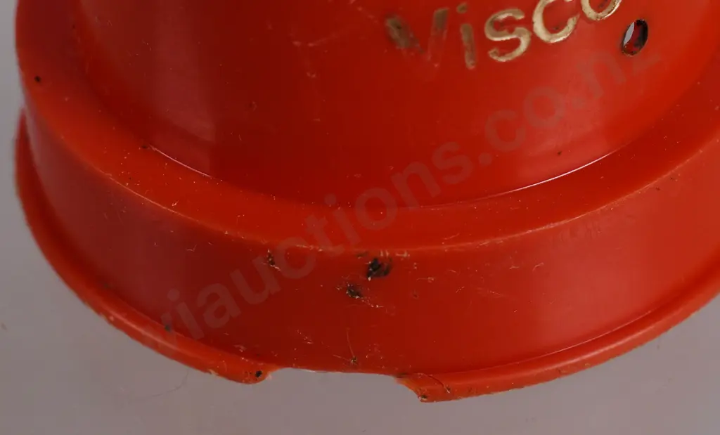 BP MOTORING OIL BOTTLE POURERS Image 1++