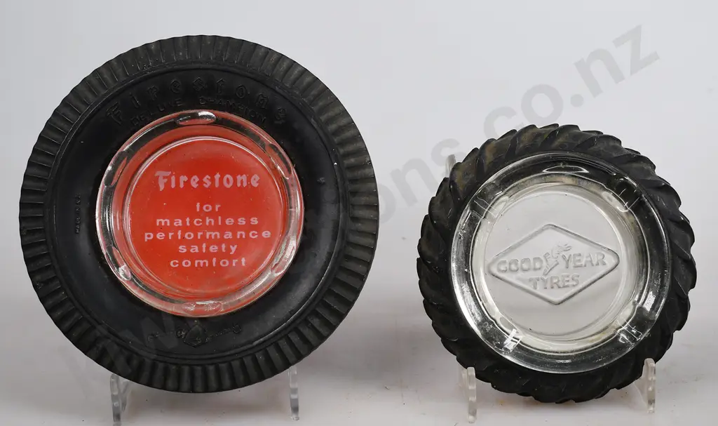 ADVERTISING TYRE ASHTRAYS Image 1++