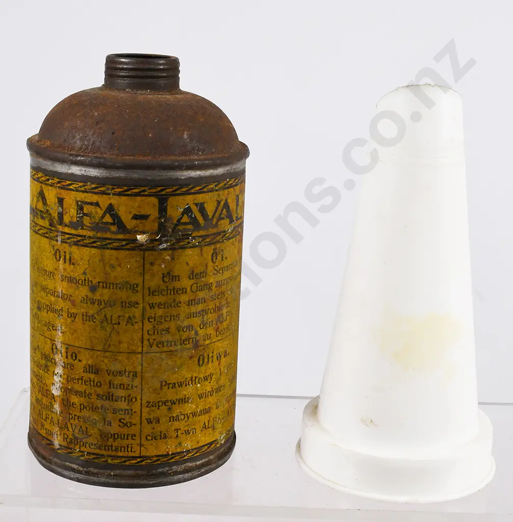 AUTOMOTIVE TINS, NUMBER PLATES Image 1++