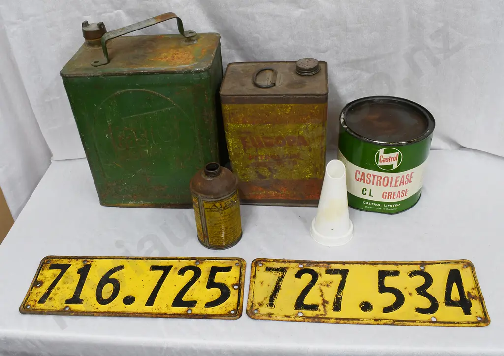 AUTOMOTIVE TINS, NUMBER PLATES Image 1++