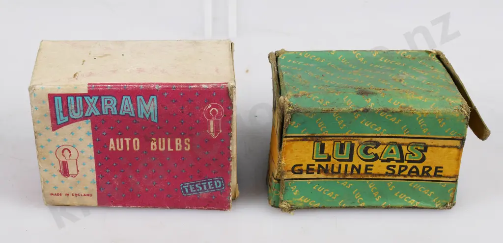 LIGHTING & OTHER AUTOMOTIVE ITEMS Image 1++