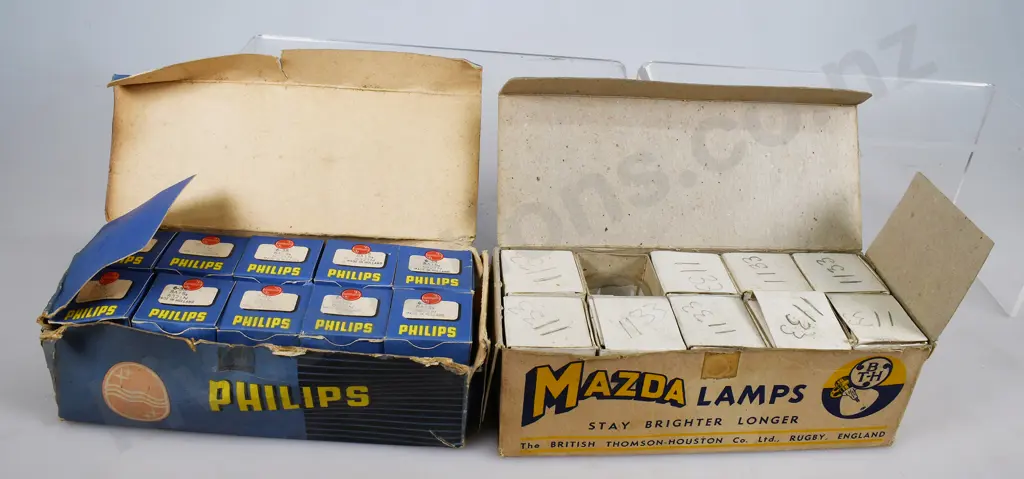 LIGHTING & OTHER AUTOMOTIVE ITEMS Image 1++