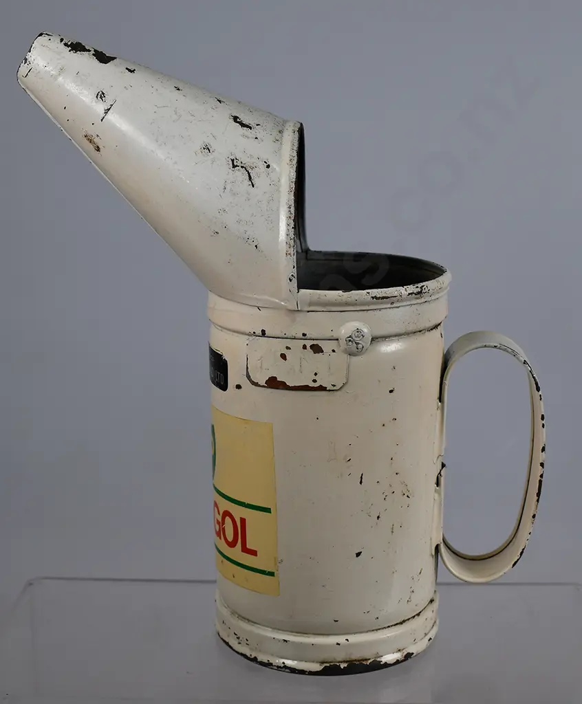 BP ENERGOL MOTORING OIL POURER Image 1++