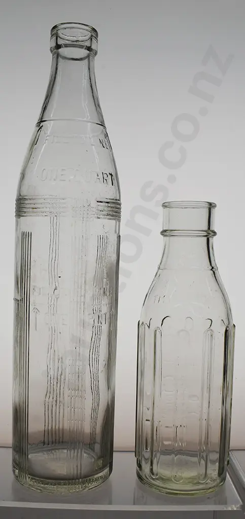 EUROPA QUART, SHELL PINT OIL BOTTLES Image 1++