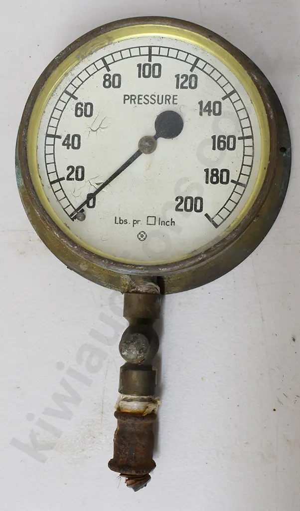 VINTAGE PRESSURE GAUGES Image 1++