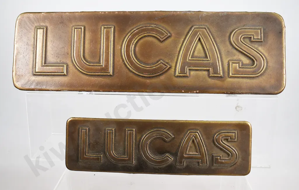 LUCAS CARD SIGNS Image 1++