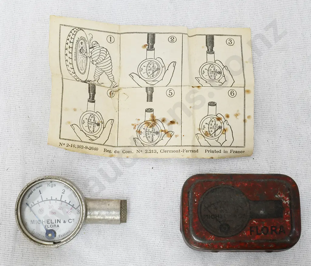 MICHELIN TYRE GAUGE IN ORIGINAL TIN Image 1++