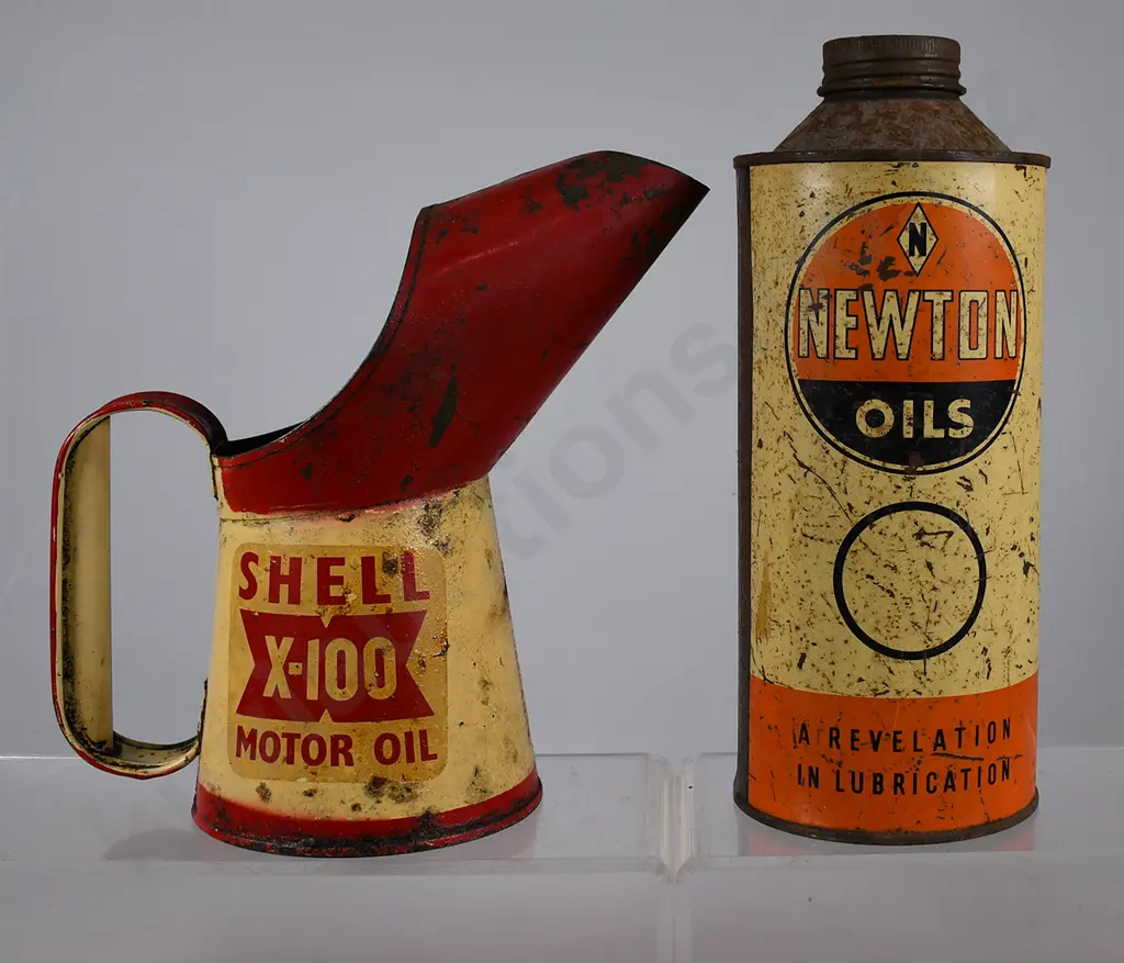 NEWTON OIL TIN & SHELL POURER Image 1++