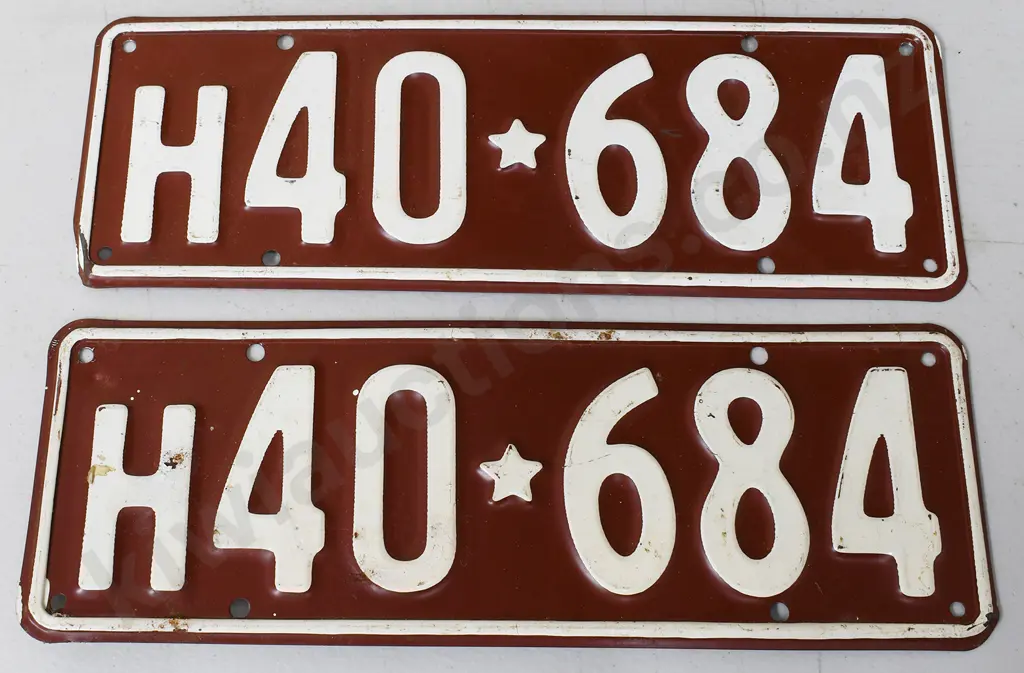 NEW ZEALAND HEAVY VEHICLE NUMBER PLATE, 1951-1956 Image 1++