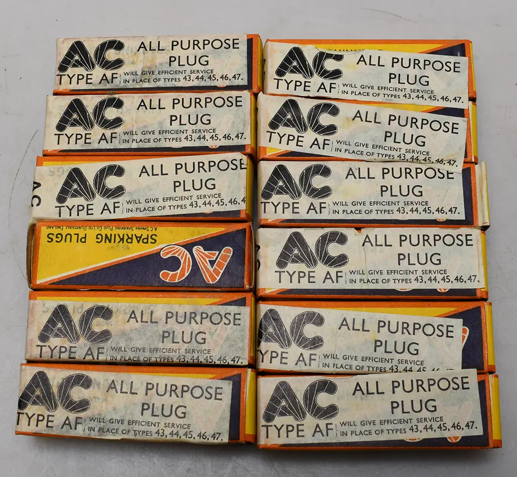 AC SPARK PLUGS IN BOX Image 1++