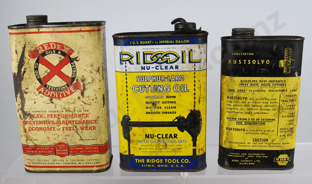 ASSORTED AUTOMOTIVE CONTAINERS Image 1++