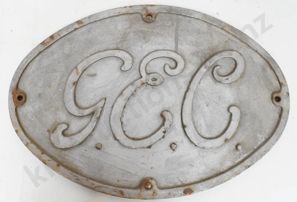 LARGE CAST IRON PLATE G.E.C. Image 1++