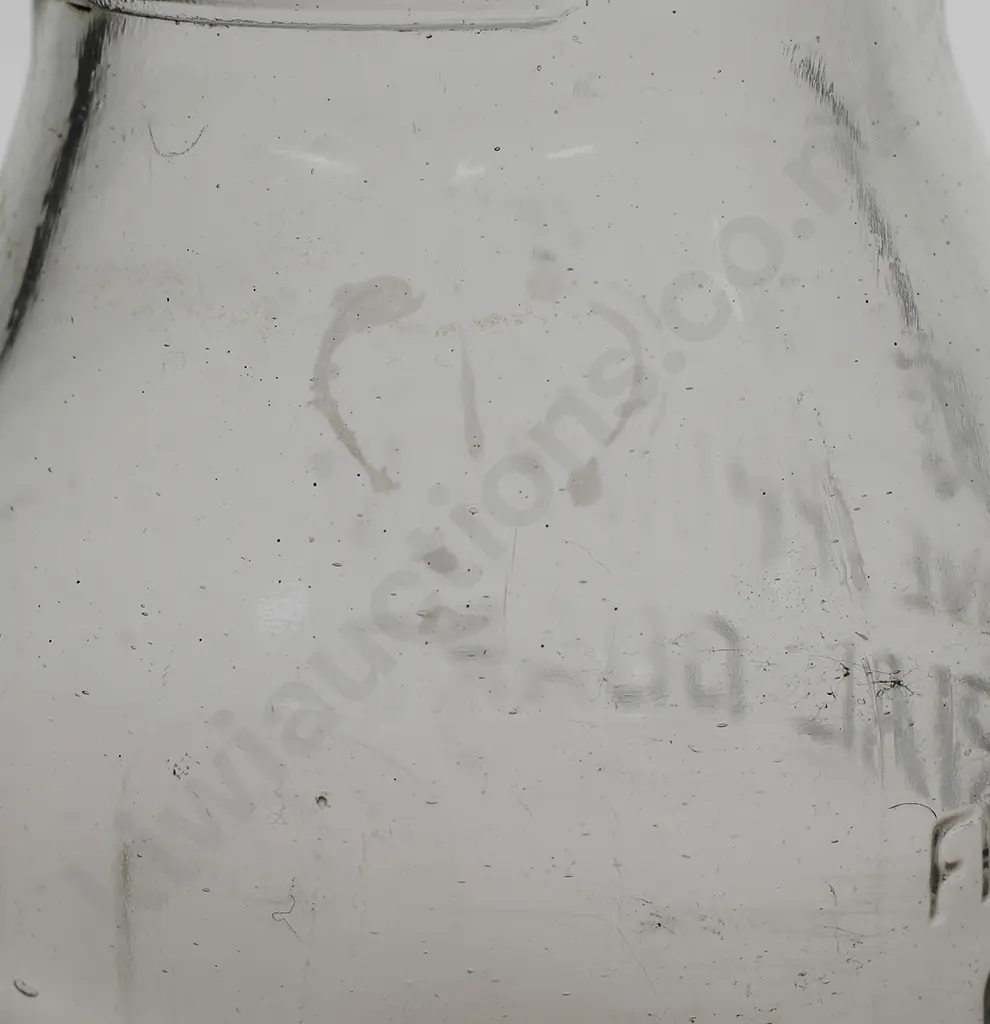 EARLY SHELL QUART OIL BOTTLE Image 1++