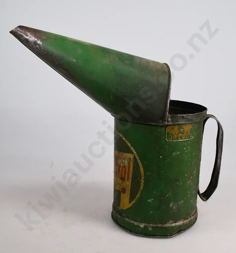 CASTROL MOTORING OIL POURER Image 1++
