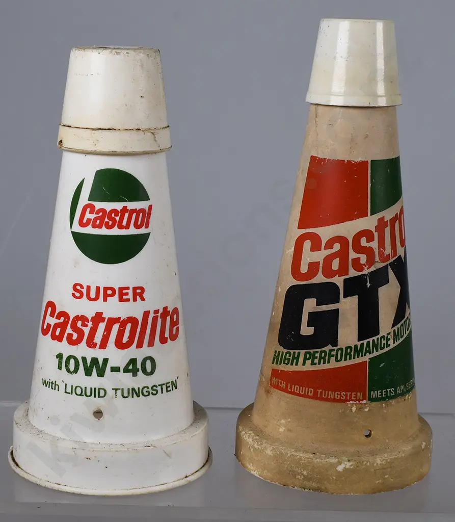CASTROL MOTORING OIL BOTTLE POURERS Image 1++