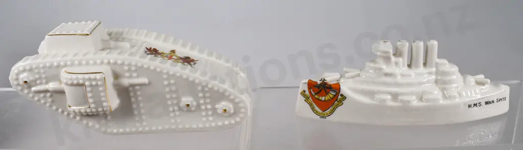 CRESTED WARE TANK & WARSHIP Image 1++
