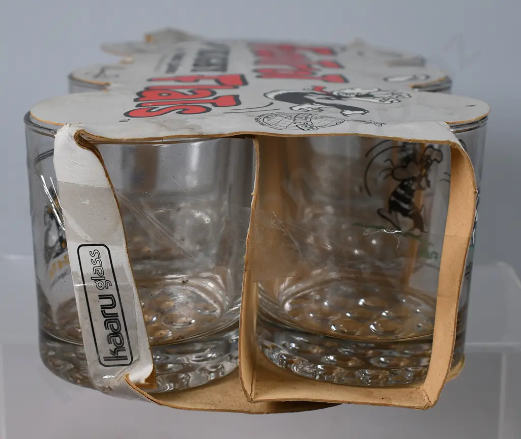 1986 FOOTROT FLATS RUGBY GLASS SET IN ORIGINAL BOX Image 1++