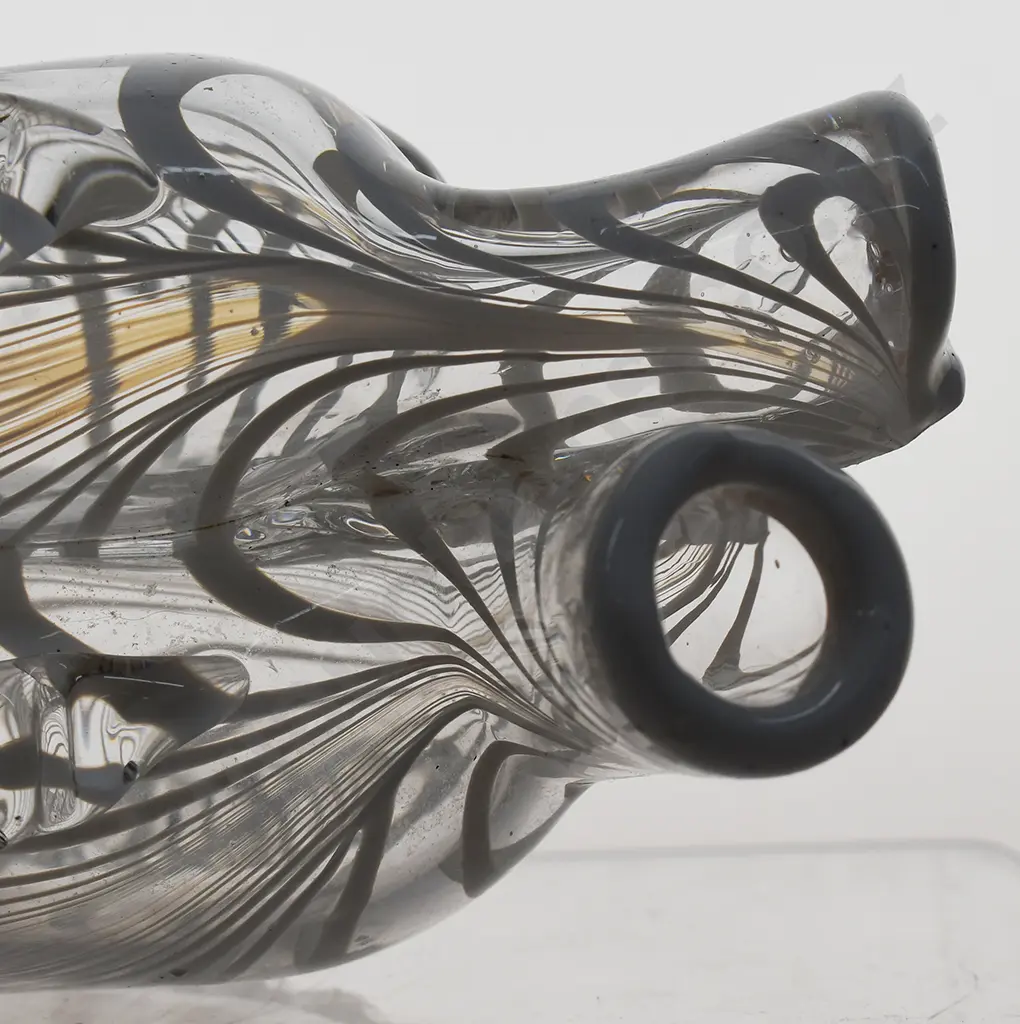 NAILSEA GLASS GIMMEL FLASK Image 1++