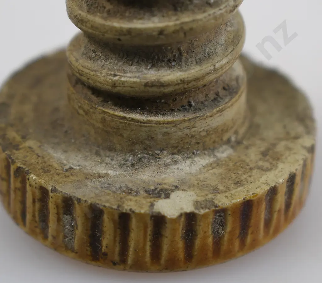 GARDEN TIMARU STONE JAR STOPPER Image 1++