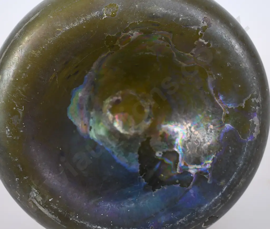 DUTCH ONION FREE BLOWN BOTTLE Image 1++