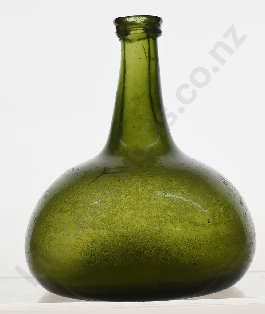 ONION FREE BLOWN BOTTLE Image 1++