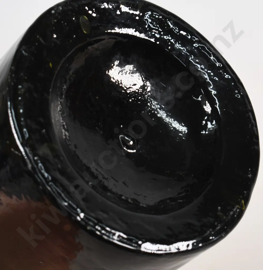 TRINITY COLLEGE COMMON ROOM SEALED WINE Image 1++