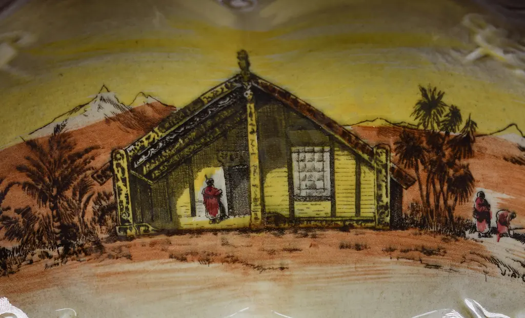 ROYAL STAFFORDSHIRE HOMELAND SERIES MAORI WHARE PLATE Image 1++