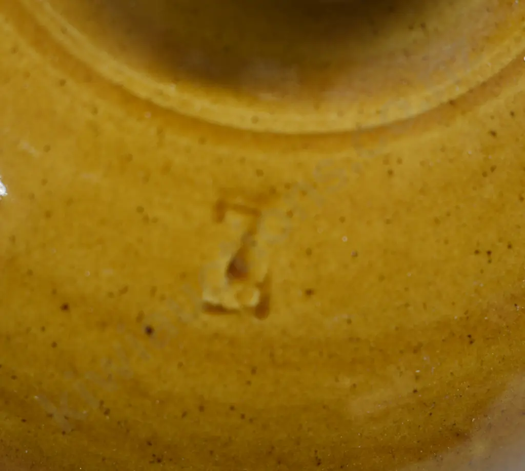 LARGE SIZE STONEWARE MERCURY POT Image 1++