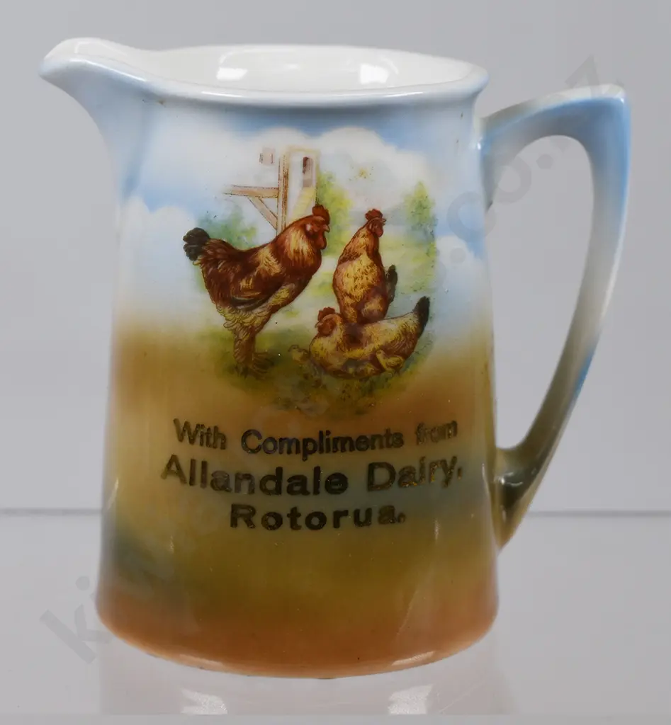 HUNTING SCENE ADVERTISING JUG, ROTORUA Image 1++