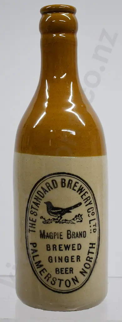 STANDARD BREWERY PALMERSTON NORTH GINGER BEER Image 1++