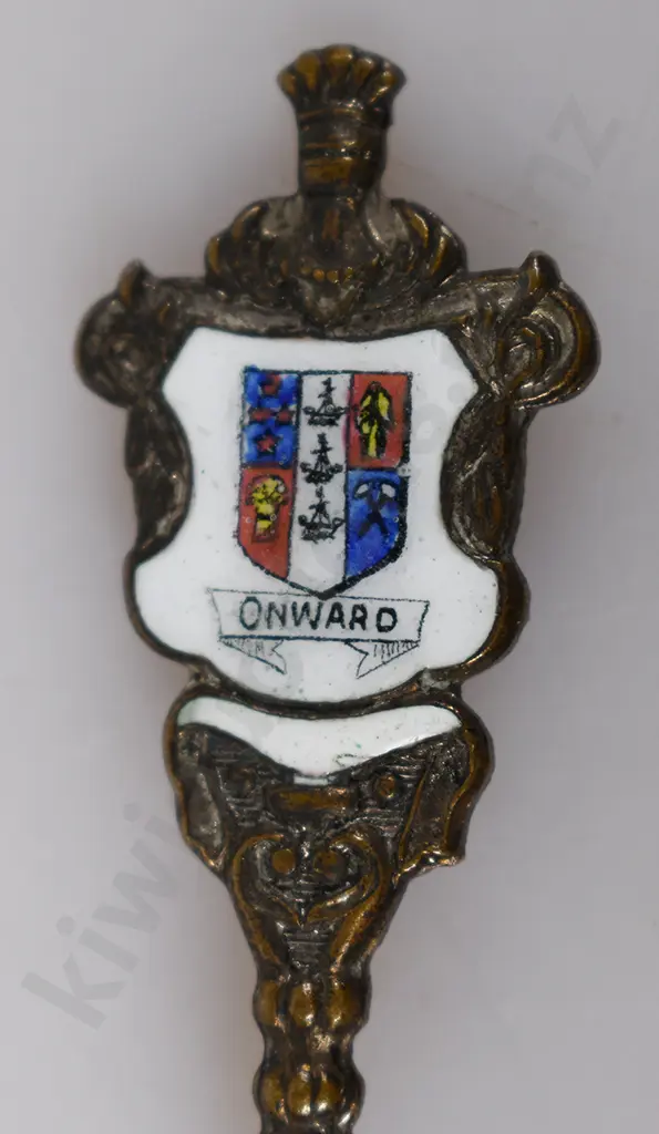 NEW ZEALAND EXHIBITION ENAMEL SPOONS Image 1++