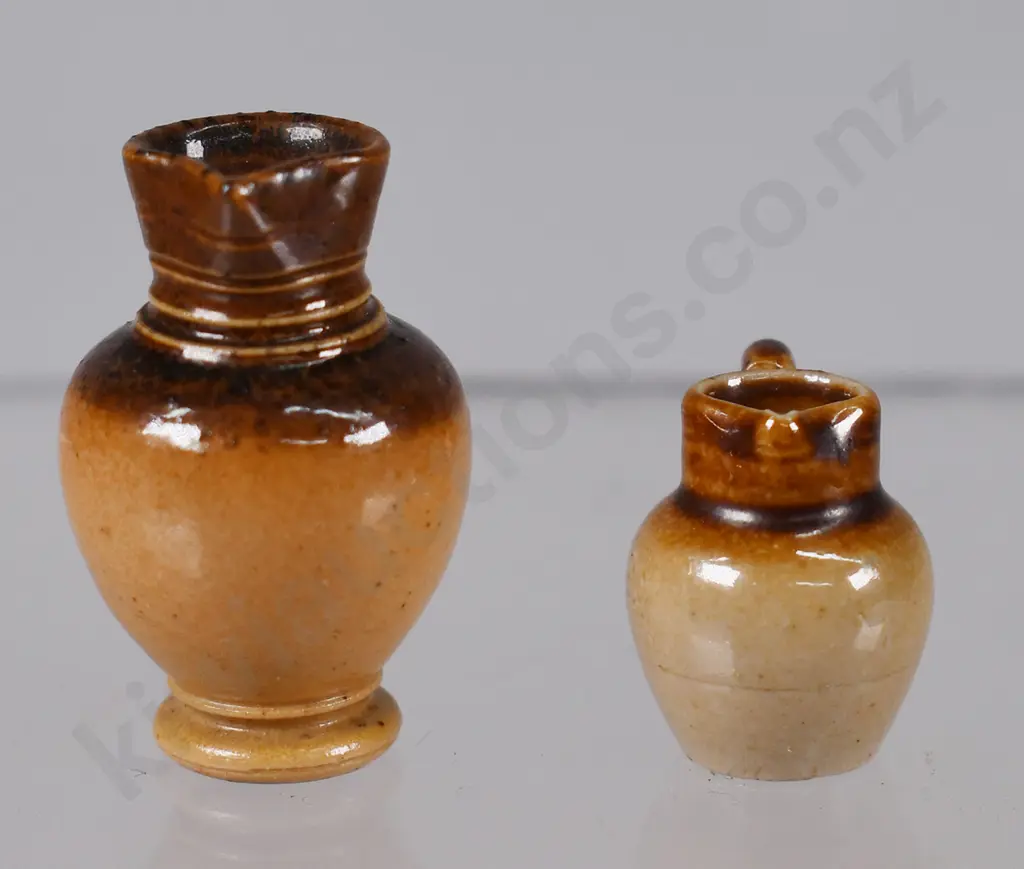 MINIATURE SALESMAN SAMPLE HANDLED JUGS Image 1++