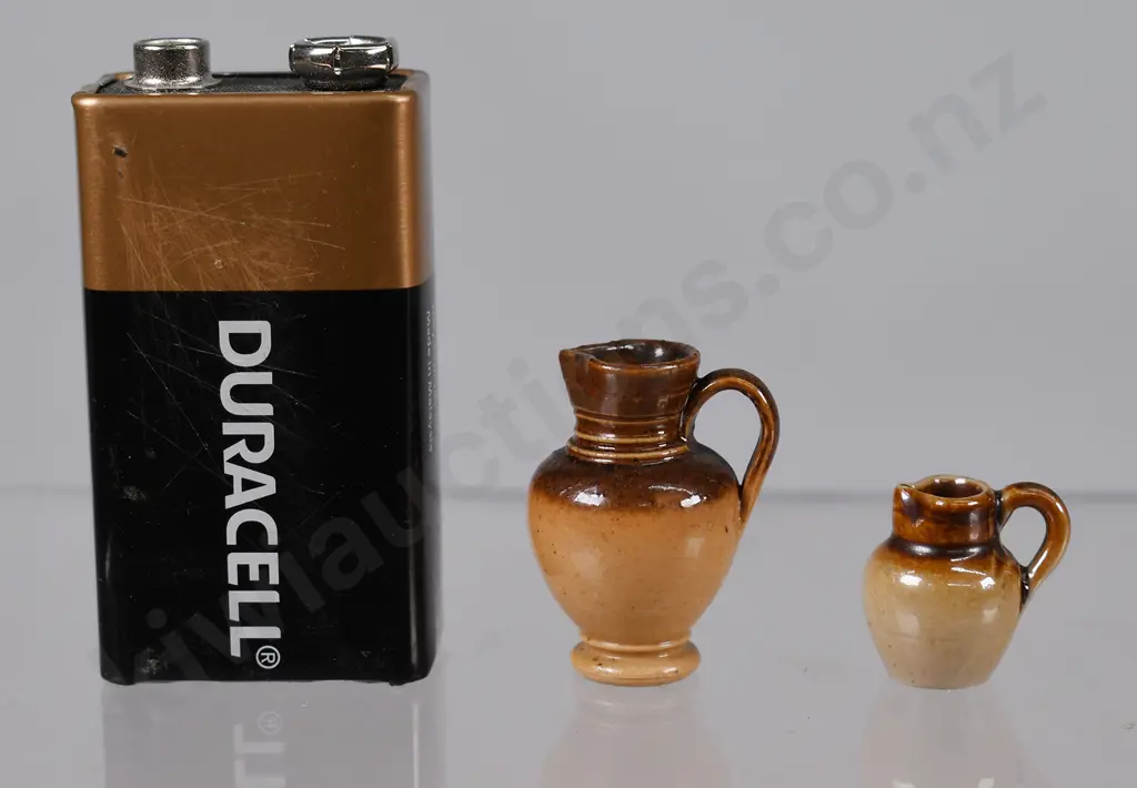 MINIATURE SALESMAN SAMPLE HANDLED JUGS Image 1++