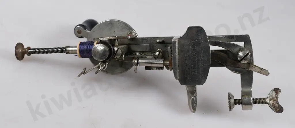 MOLDACOT POCKET SEWING MACHINE Image 1++