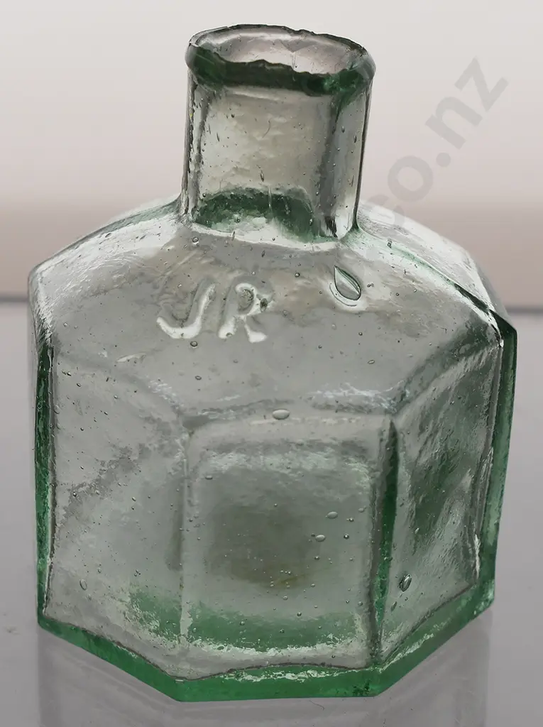 EMBOSSED EMBOSSED OCTAGONAL INKS Image 1++