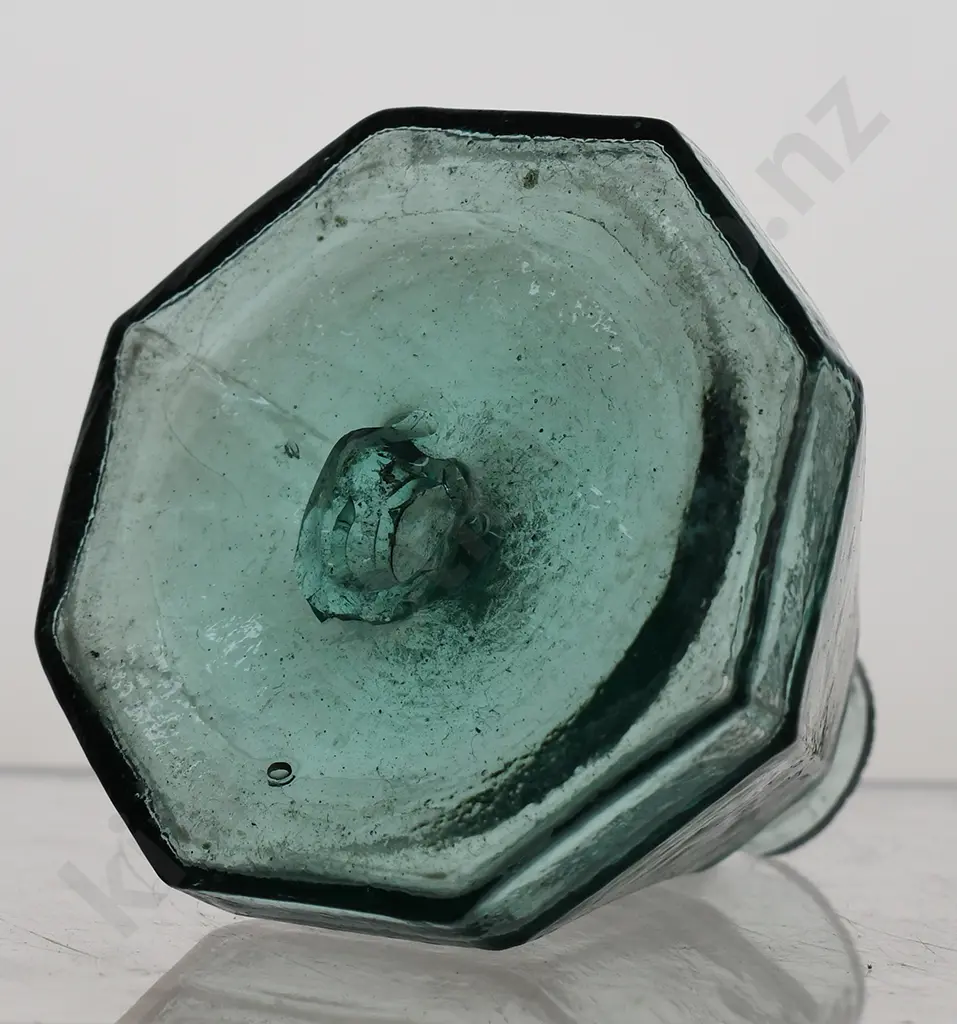 UMBRELLA  & IGLOO INK BOTTLES Image 1++