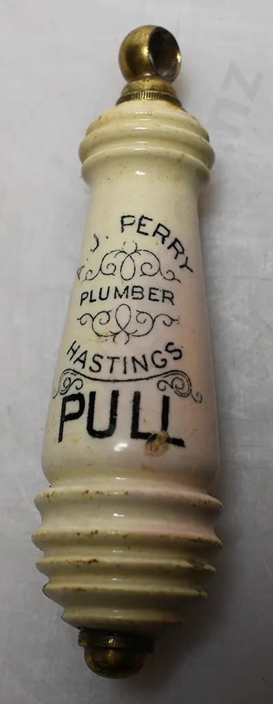 PERRY PLUMBER HASTINGS TOILET PULL Image 1++