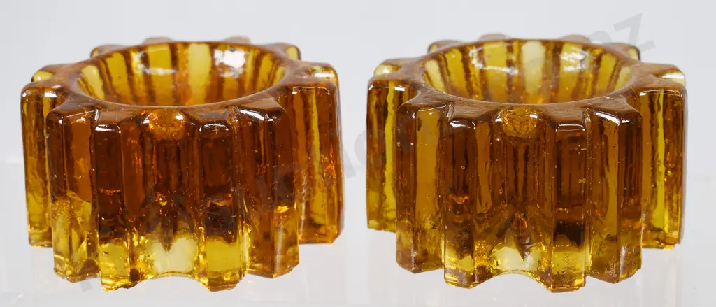 PIANO GLASS INSULATORS/COASTERS Image 1++