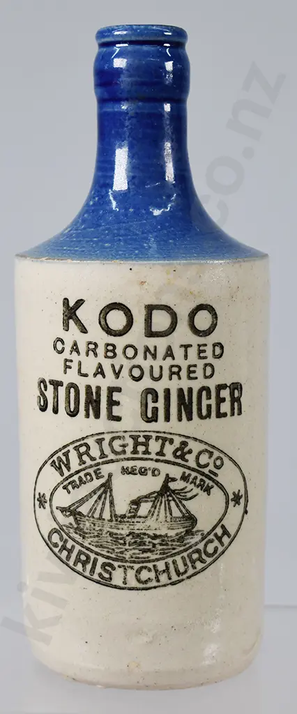 WRIGHT CHRISTCHURCH CROWN TOP GINGER BEER Image 1++