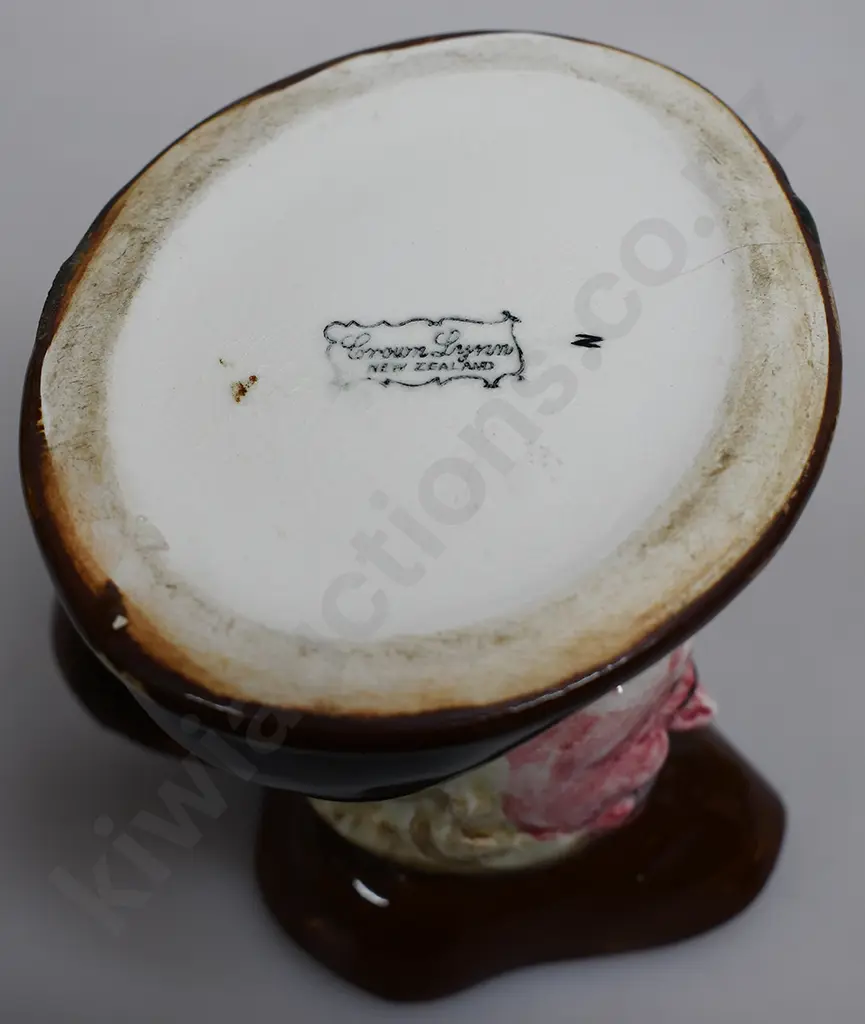 CROWN LYNN TOBY JUGS Image 1++